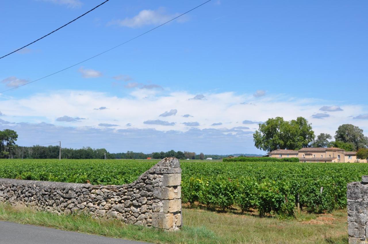 Clos San Gianni Pujols-sur-Ciron Exteriör bild